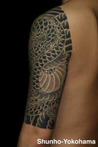 和彫り 手彫り 刺青 タトゥー tattoo 横浜 俊宝 龍 dragon 入れ墨